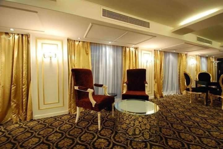 فندق Five Star Nile Cruise From Aswan To Luxor المظهر الخارجي الصورة