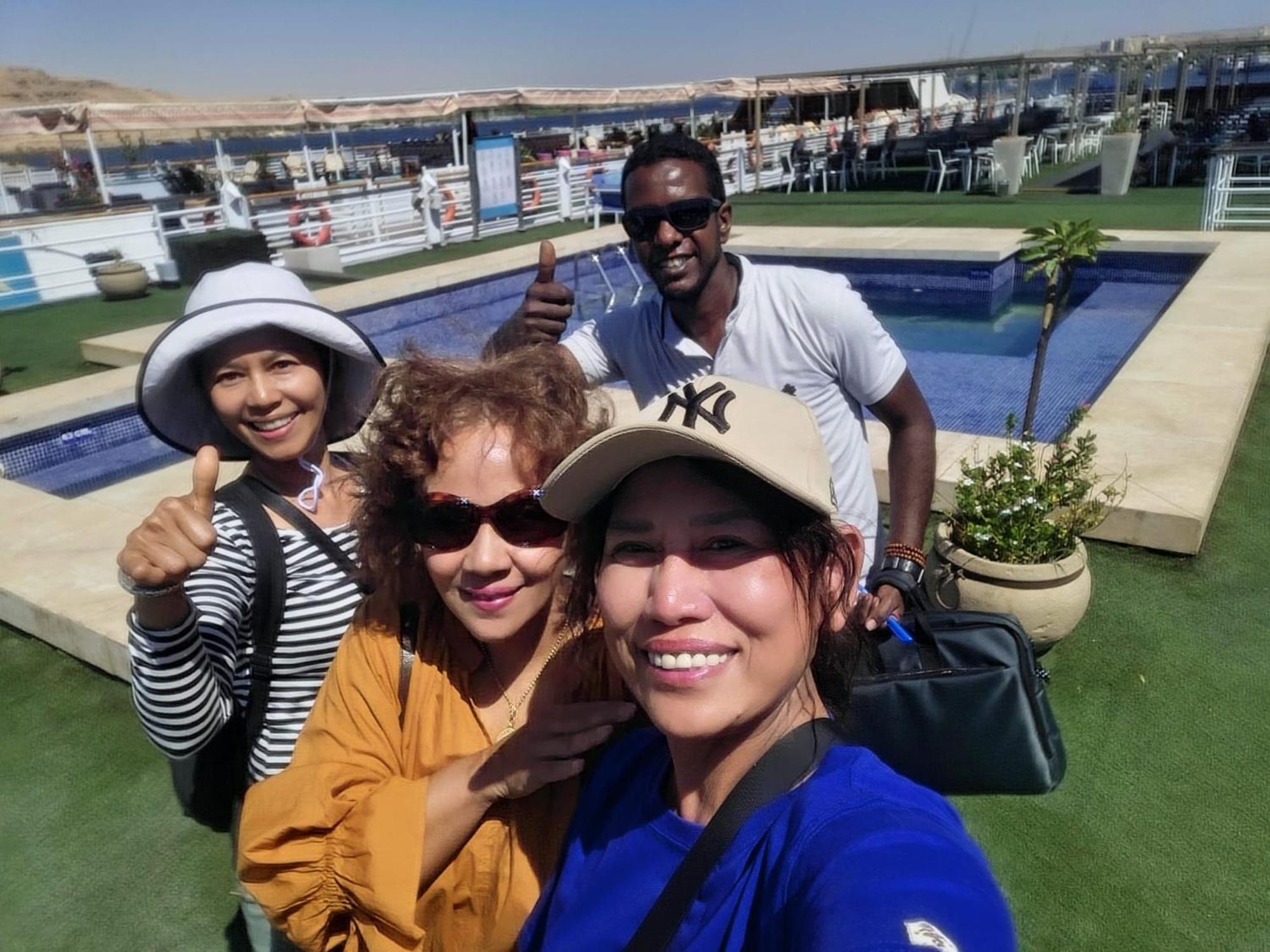 فندق Five Star Nile Cruise From Aswan To Luxor المظهر الخارجي الصورة